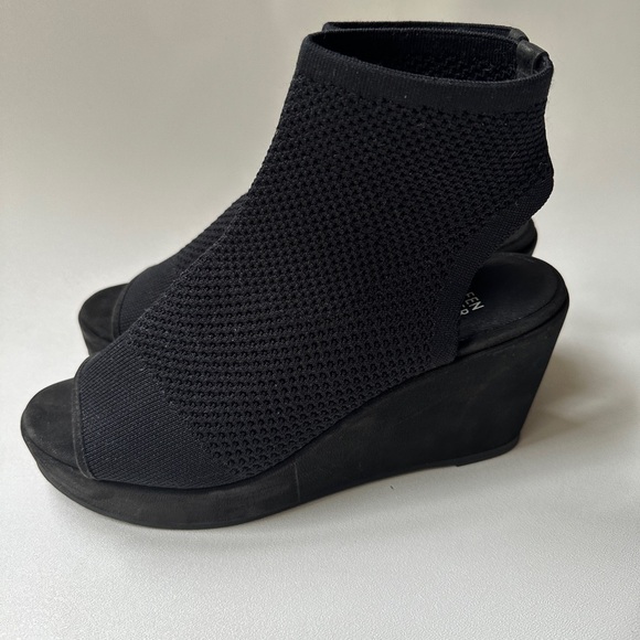 Eileen Fisher Warrick Knit Wedge Sandals Size 9.5 - Picture 2 of 9